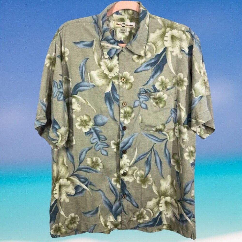 Tommy Bahama Shirt Men Medium 100% Silk Relax Hawaiian Beach Resort Vacation VTG